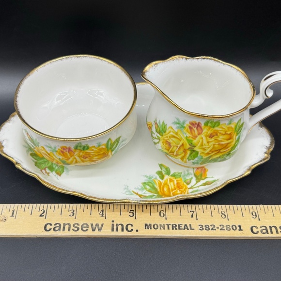 Royal Albert Tea Rose Large Creamer Sugar Bowl Tray Set Bone China England - Picture 3 of 5